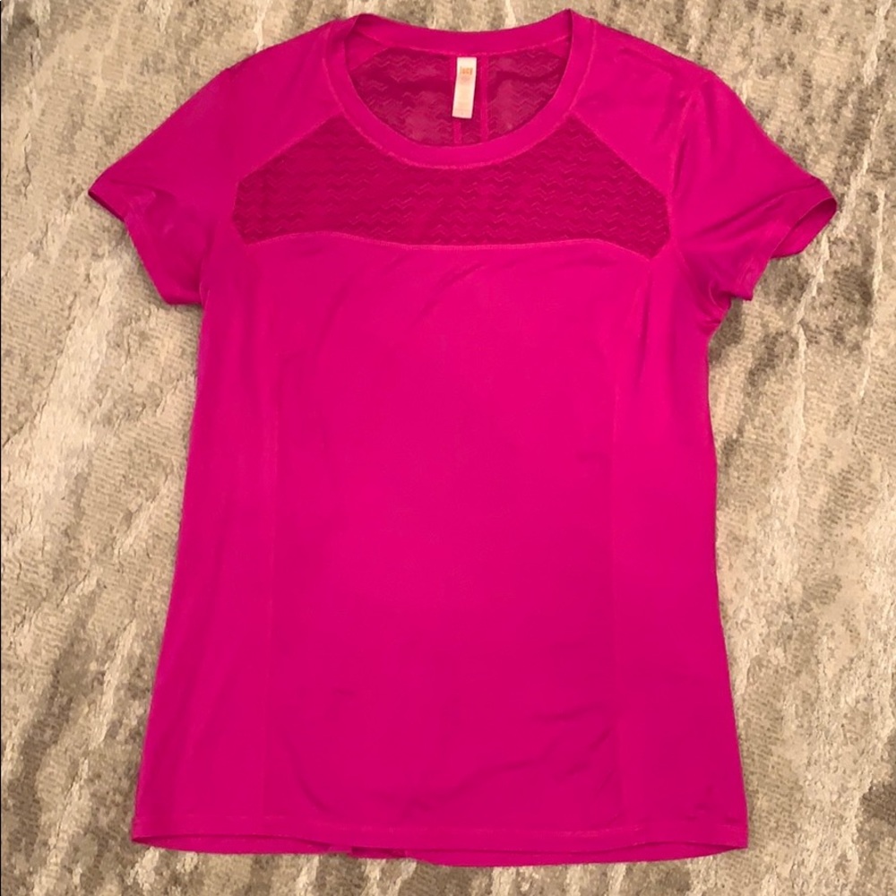 Pink Lucy short sleeve workout shirt